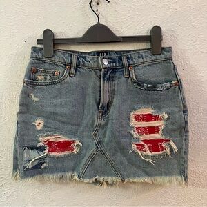 Gap denim patchwork frayed hem mini skirt size 26